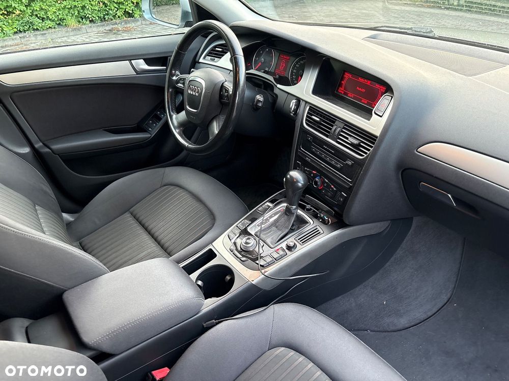 Audi A4 Limousine 2.0 TDI Limited Edition Multitr - 5