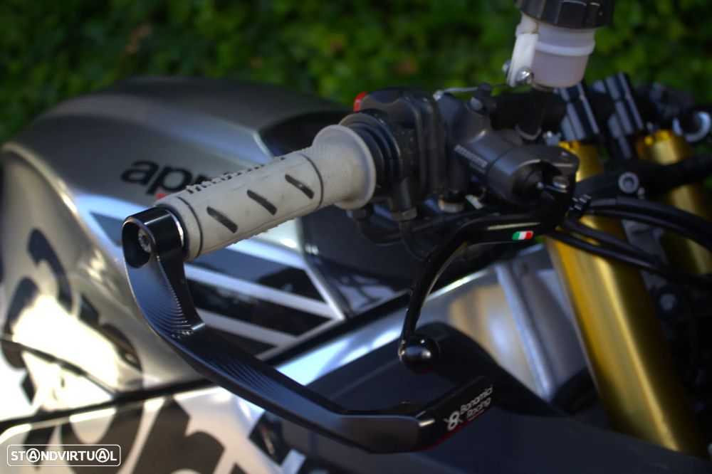 Aprilia Tuono V4 Track day - 9