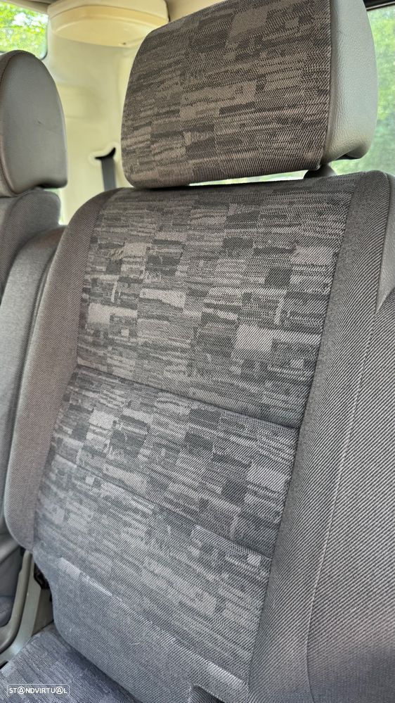 Land Rover Discovery 2.5 TD5 - 20