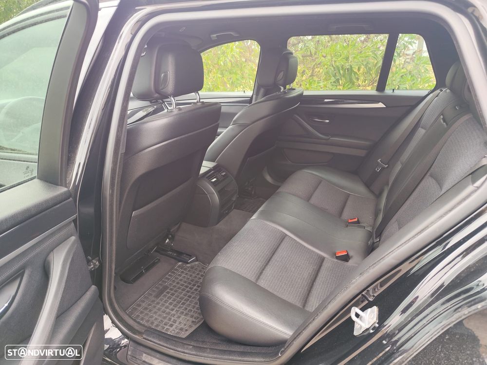 BMW 525 d Aut. Luxury Line - 4