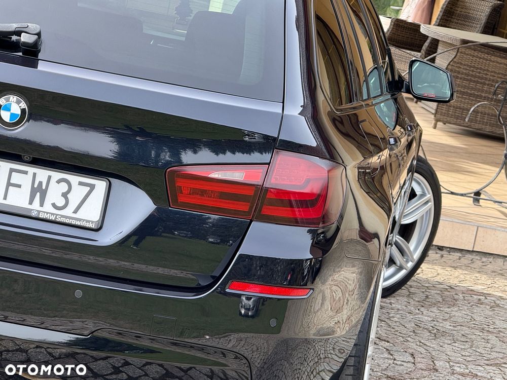 BMW Seria 5 530d xDrive Sport-Aut Luxury Line - 11