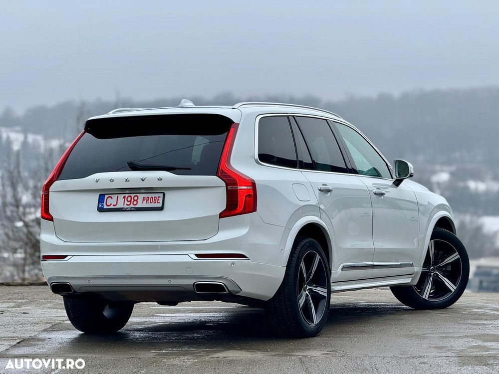Volvo XC 90 T8 AWD Recharge Geartronic Inscription Edition - 4