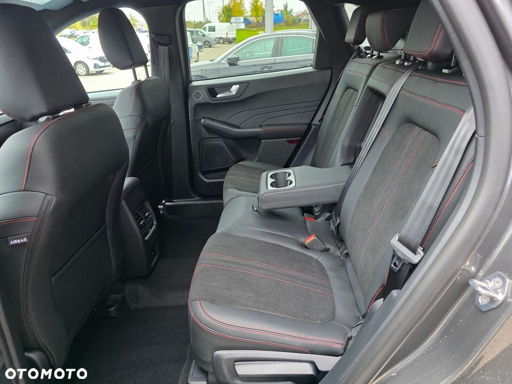 Ford Kuga - 29