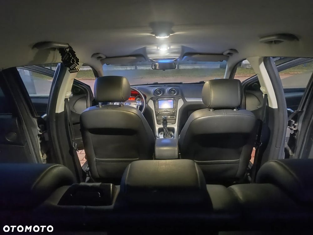 Ford Mondeo - 17