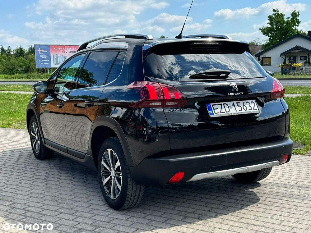 Peugeot 2008 PureTech 110 GPF Stop&Start EAT6 Allure - 13