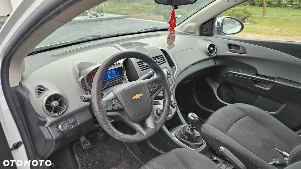 Chevrolet Aveo 1.2 LT+ - 12