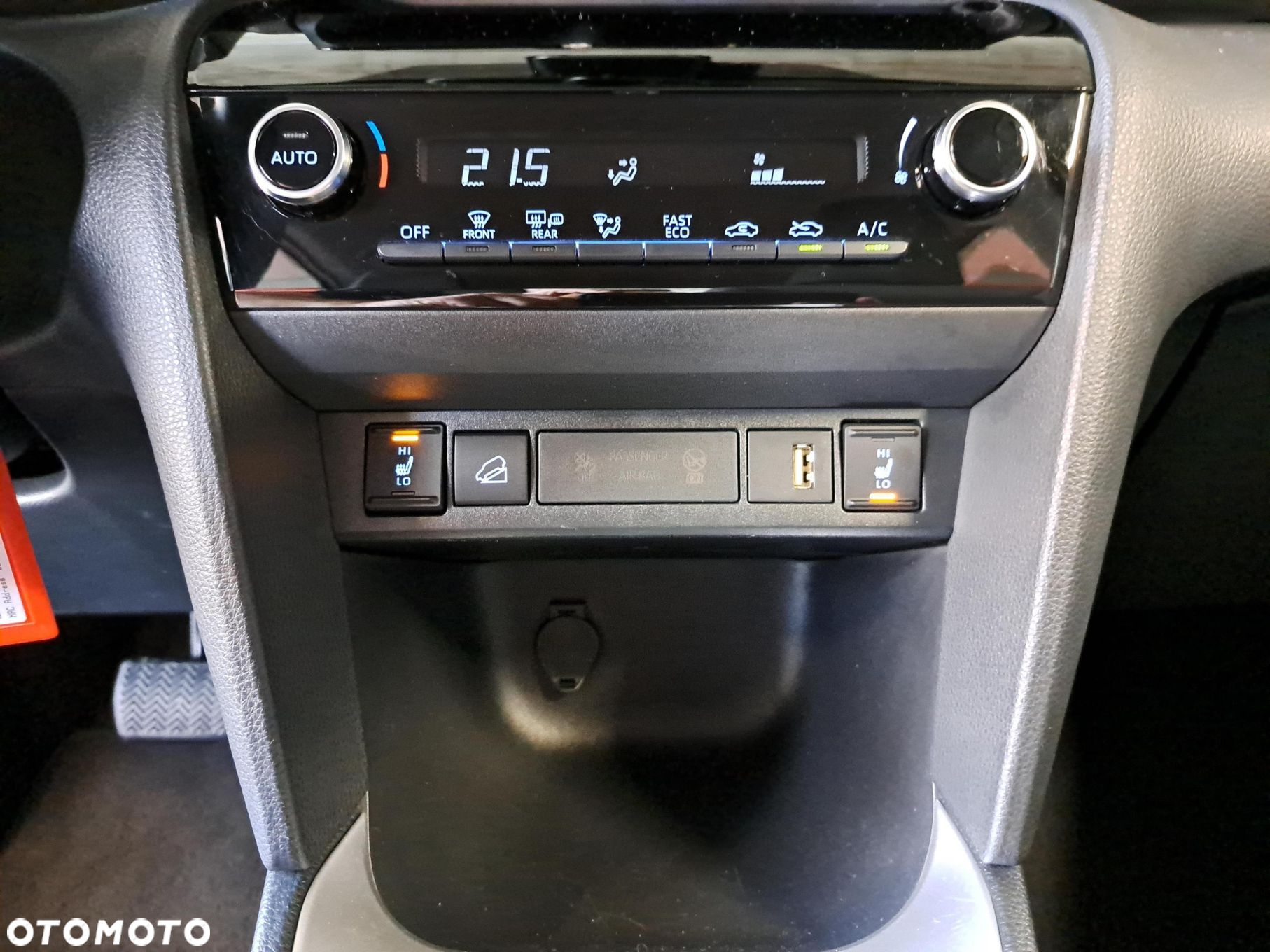 Toyota Yaris Cross - 26