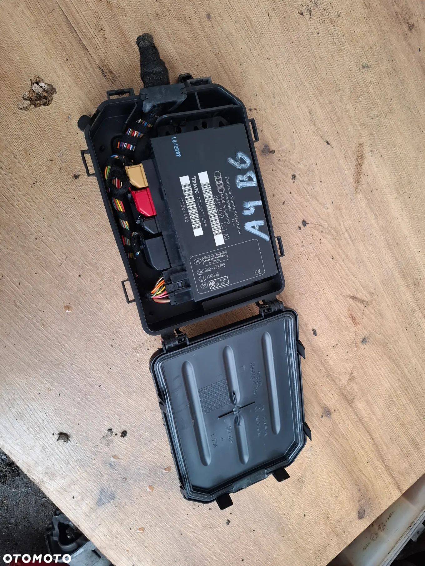 MODUŁ KOMFORTU AUDI A4 B6 8E0959433AD Z WTYCZKAMI - 1