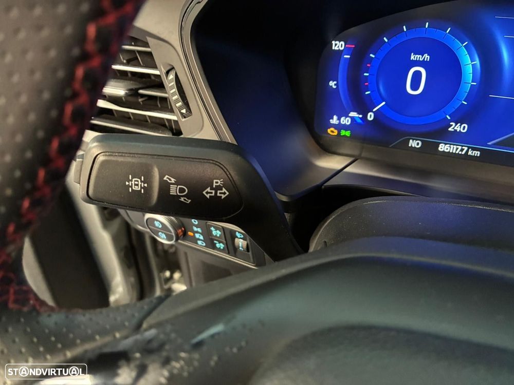 Ford Kuga 1.5 EcoBoost ST-Line - 21