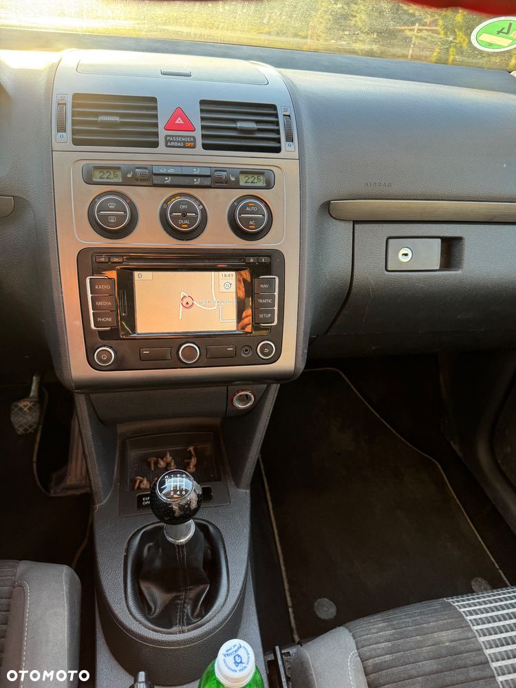 Volkswagen Touran 1.9 TDI Trendline - 9