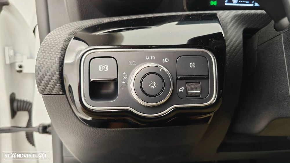 Mercedes-Benz CLA 250 e Shooting Brake Style Plus - 22