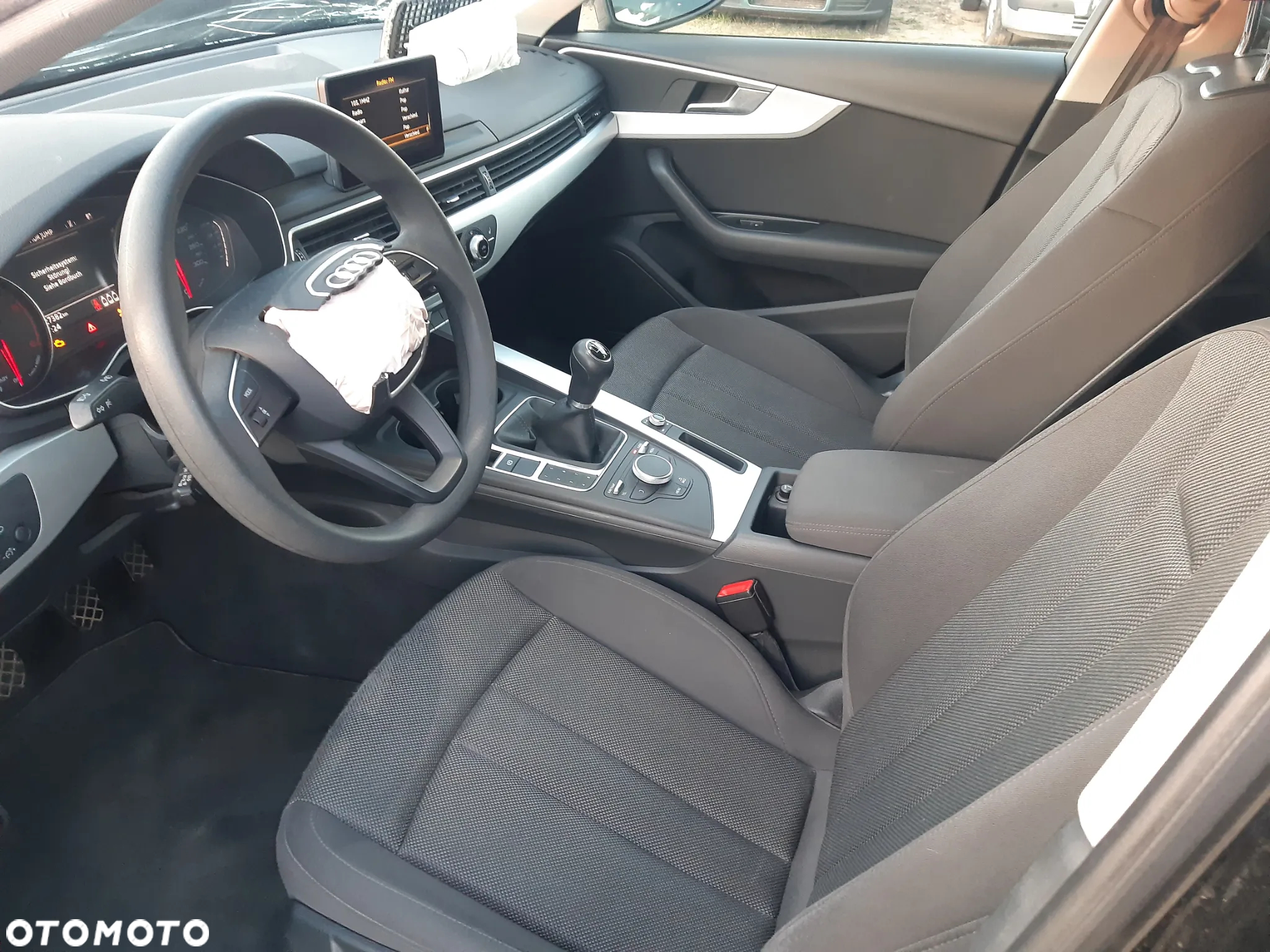 Audi A4 Avant 2.0 TDI - 13