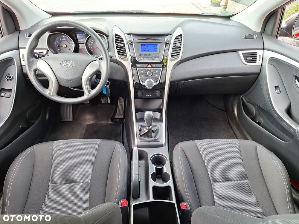 Hyundai i30 1.4 Classic + - 4