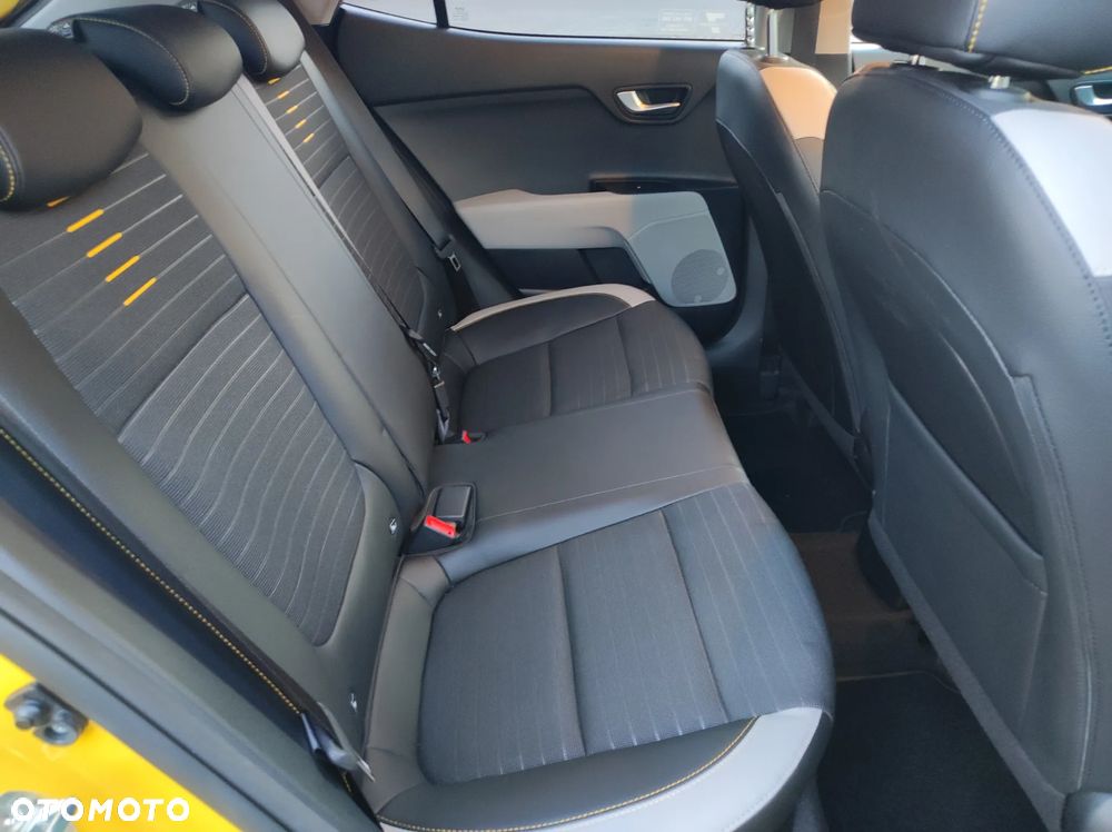 Kia Stonic 1.0 T-GDI L Business Line DCT - 21
