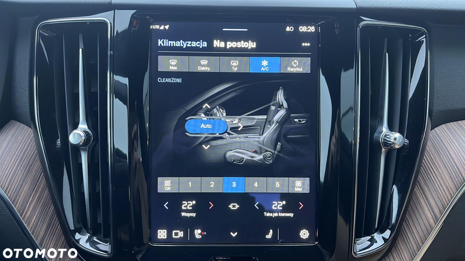 Volvo XC 60 - 25