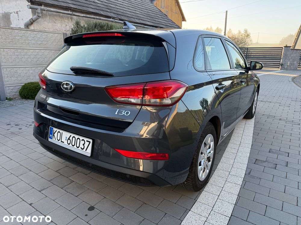 Hyundai i30 1.5 DPI Smart - 3