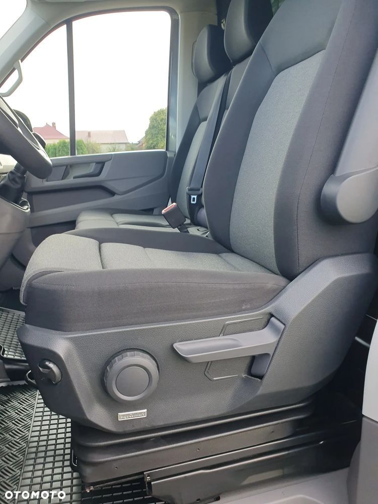 Volkswagen Crafter - 30