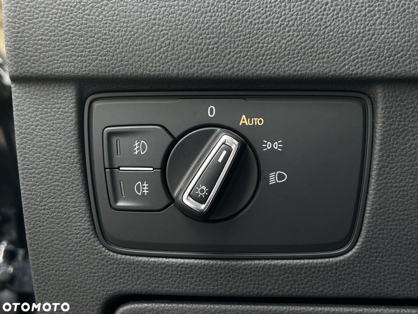 Volkswagen Passat 1.5 TSI EVO Elegance DSG - 21