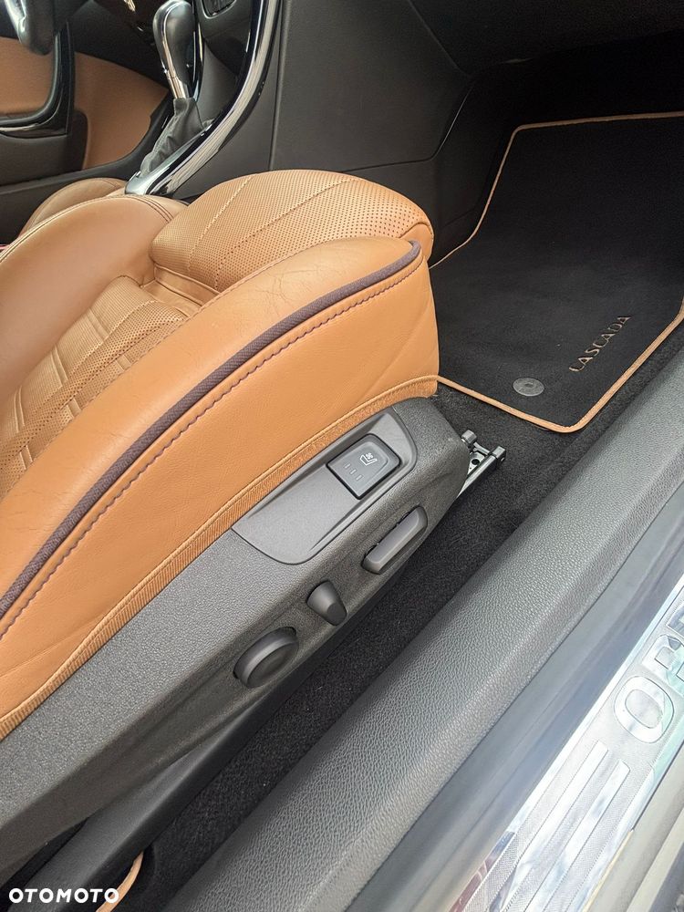 Opel Cascada 1.6 T Cosmo - 13