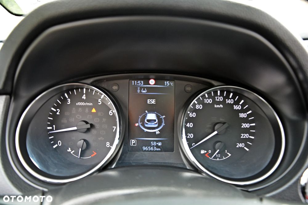 Nissan Qashqai 1.2 DIG-T Tekna Xtronic - 35
