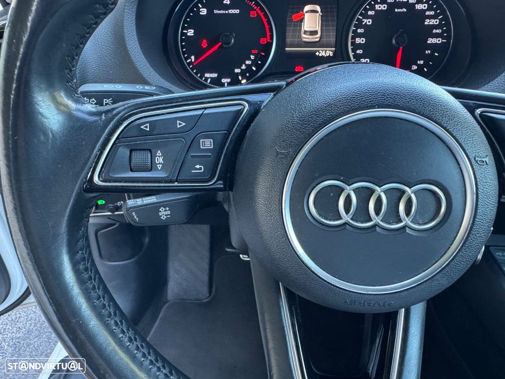 Audi A3 1.6 TDI Design - 16