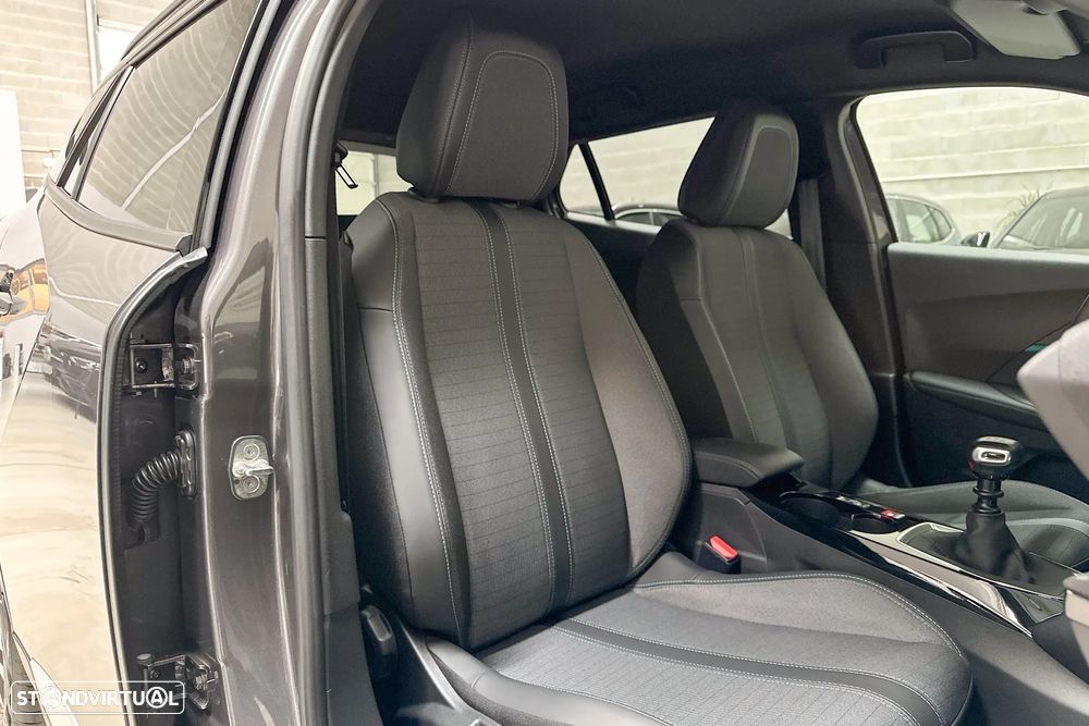 Peugeot 2008 PureTech 100 Stop&Start Allure Pack - 11