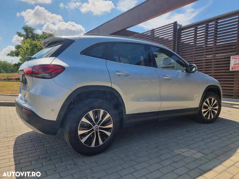 Mercedes-Benz GLA 200 d 8G-DCT Style - 4