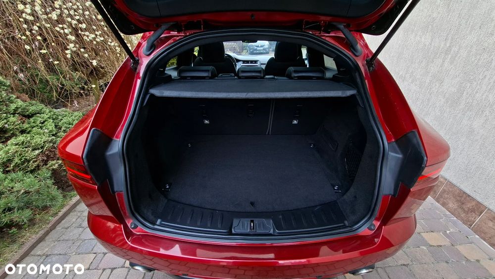 Jaguar E-Pace D150 AWD R-Dynamic S - 17