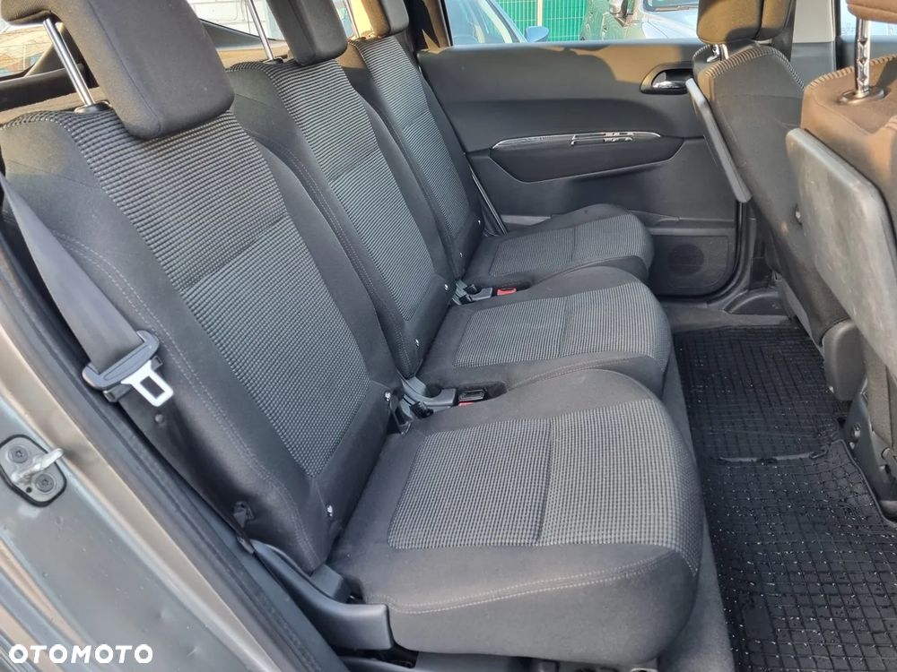 Peugeot 5008 HDI FAP 110 Active - 14