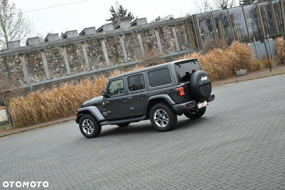 Jeep Wrangler Unlimited GME 2.0 Turbo Sahara - 5