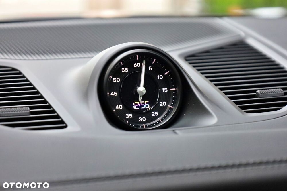 Porsche Cayenne - 13