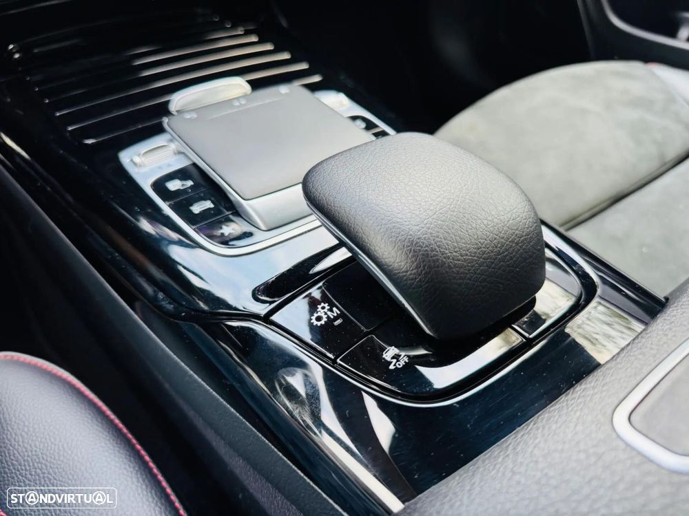 Mercedes-Benz CLA 35 AMG 4Matic Speedshift 8G-DCT Line Advanced Plus - 44