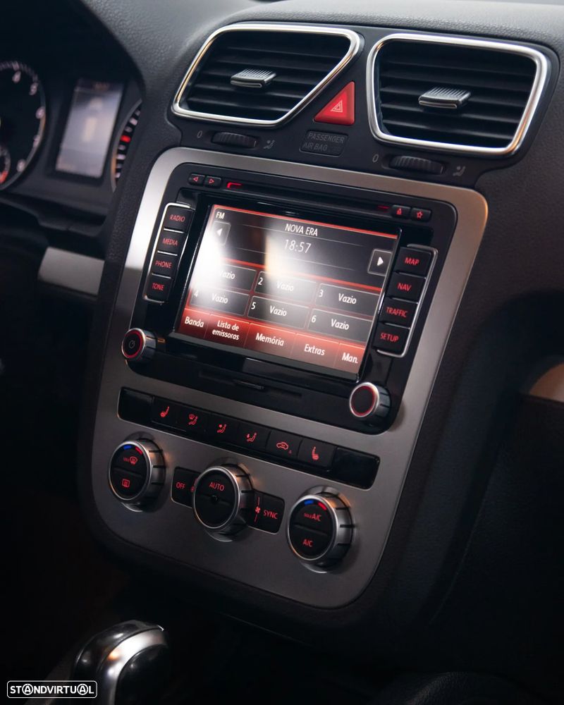 VW Scirocco 2.0 TSI DSG - 36