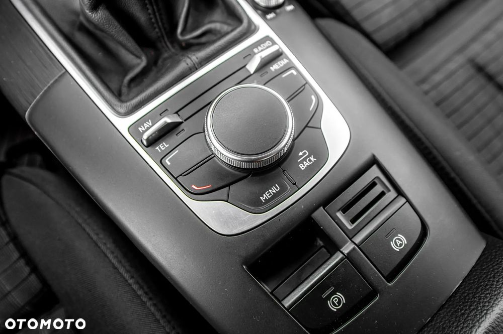 Audi A3 Sportback 2.0 TDI quattro S line Sportpaket - 39