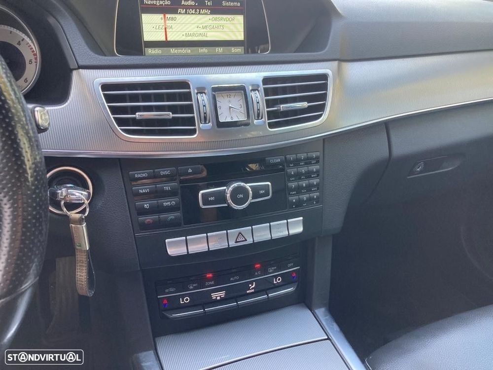 Mercedes-Benz E 300 Bluetec Hybrid Avantgarde - 11