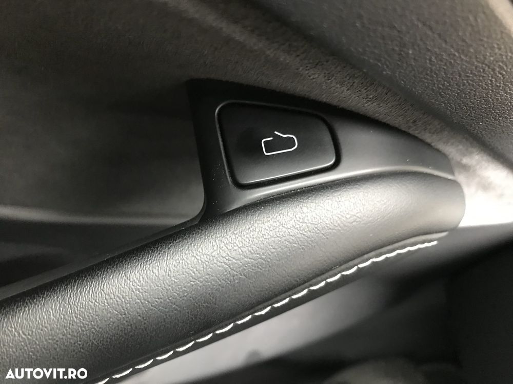 Tesla Model 3 RWD - 25