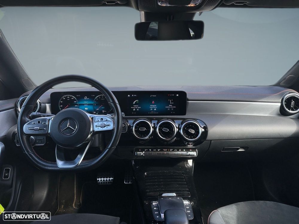 Mercedes-Benz CLA 250 e Shooting Brake AMG Line - 14
