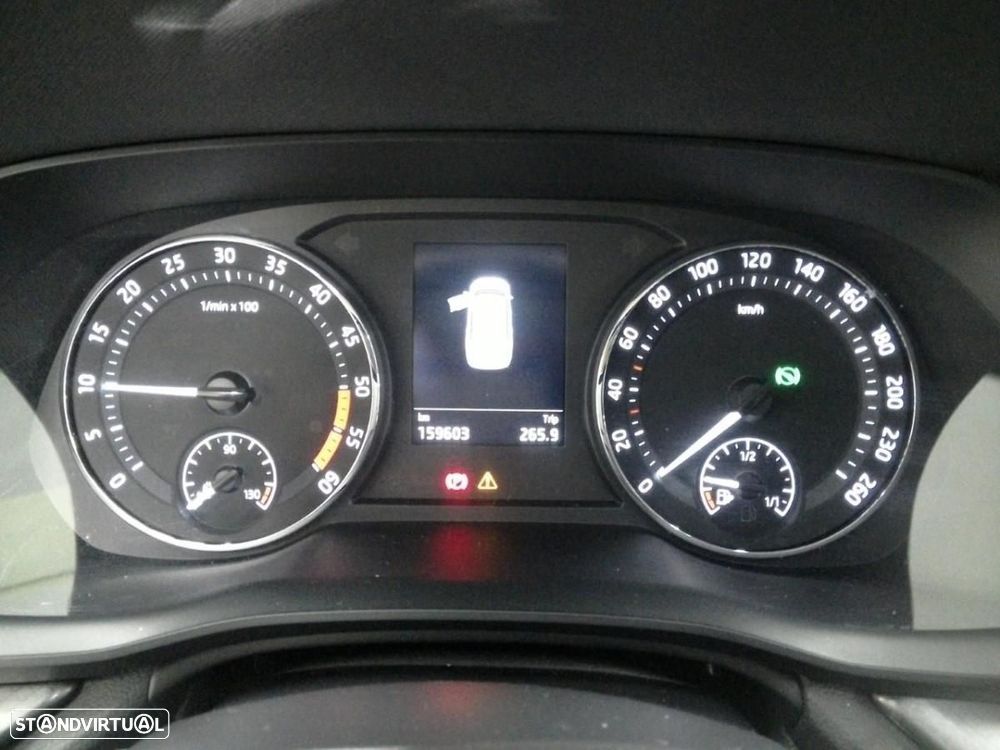 Skoda Octavia Break 2.0 TDI Ambition DSG - 5