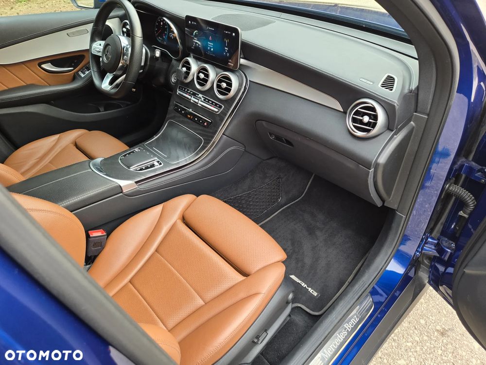 Mercedes-Benz GLC GLC-Coupe 220 d 4Matic 9G-TRONIC AMG Line - 9