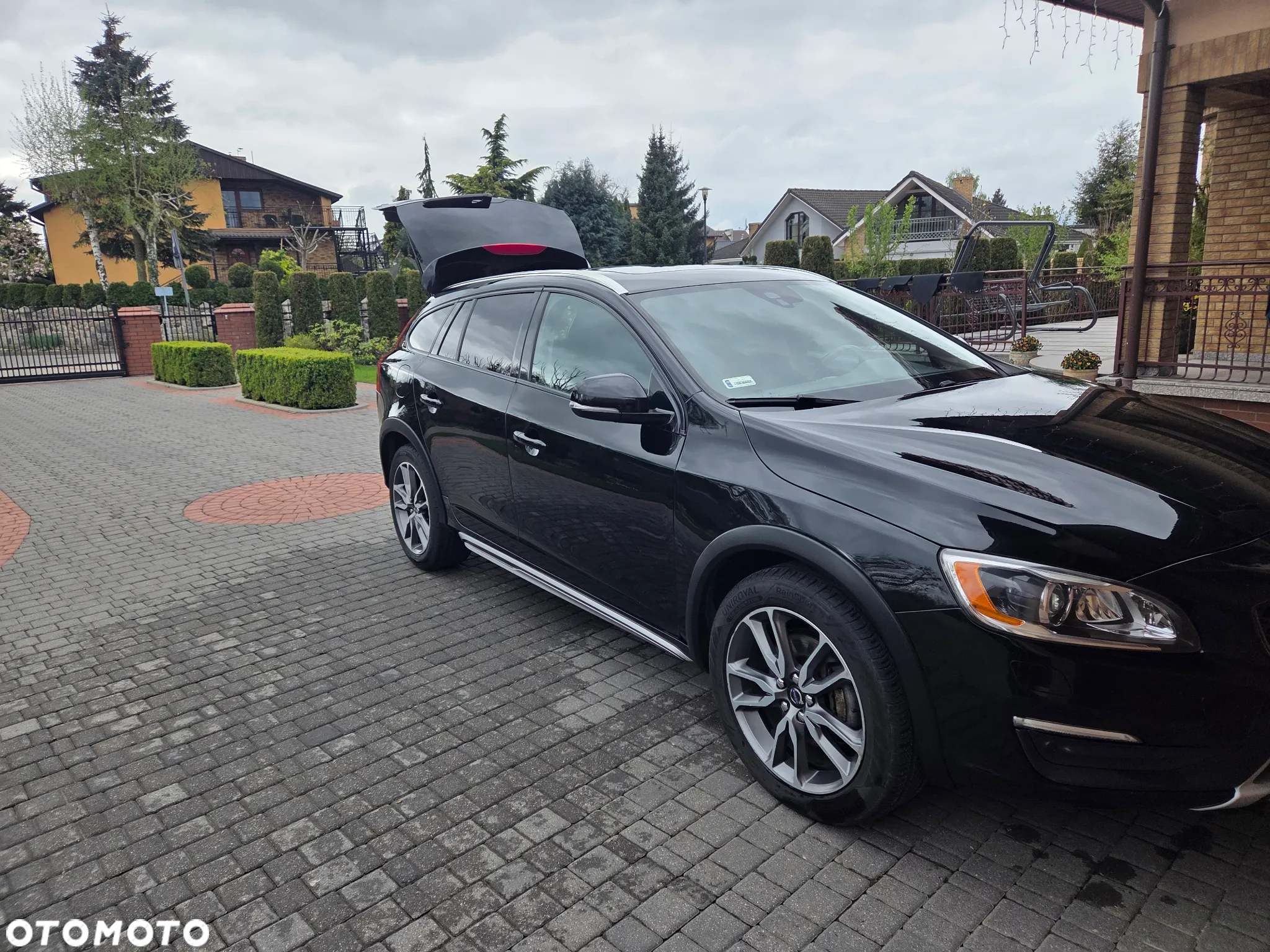 Volvo V60 Cross Country T5 AWD Summum - 25