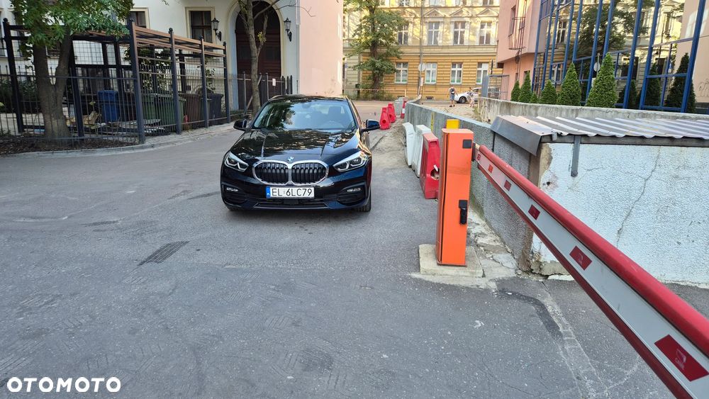 BMW Seria 1 118i Advantage - 1