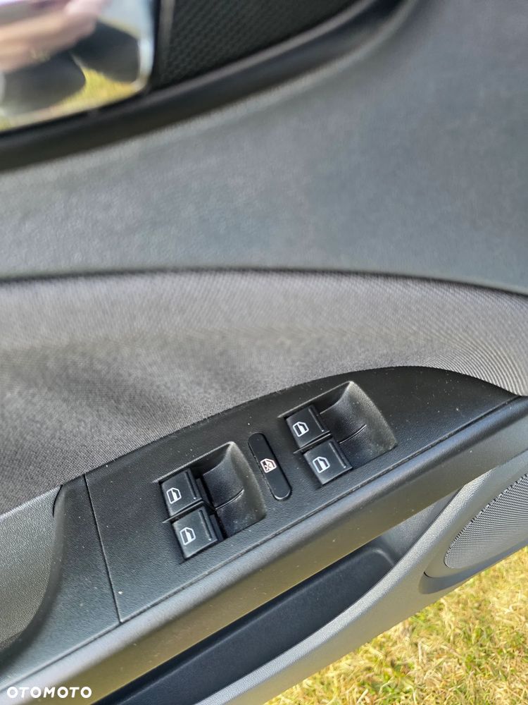 Seat Leon 2.0 TDI DPF Stylance - 12