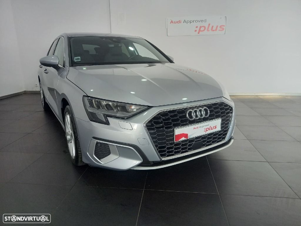 Audi A3 Sportback 30 TFSI Advanced S tronic - 4