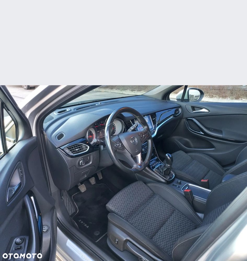 Opel Astra 1.4 T Dynamic - 12