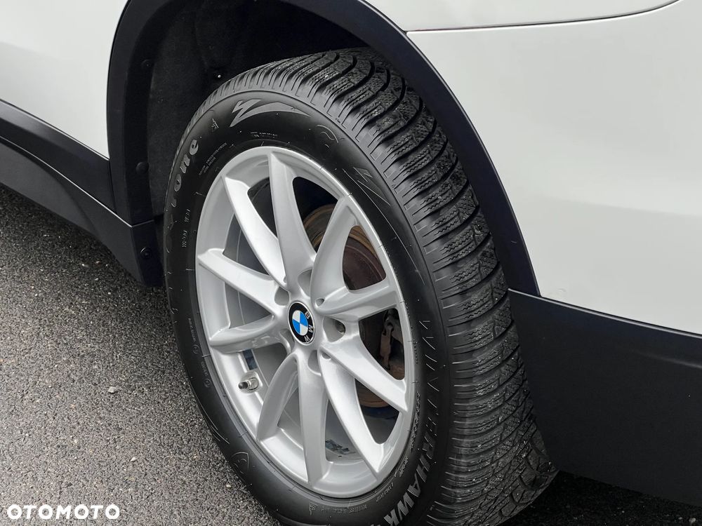 BMW X1 - 15