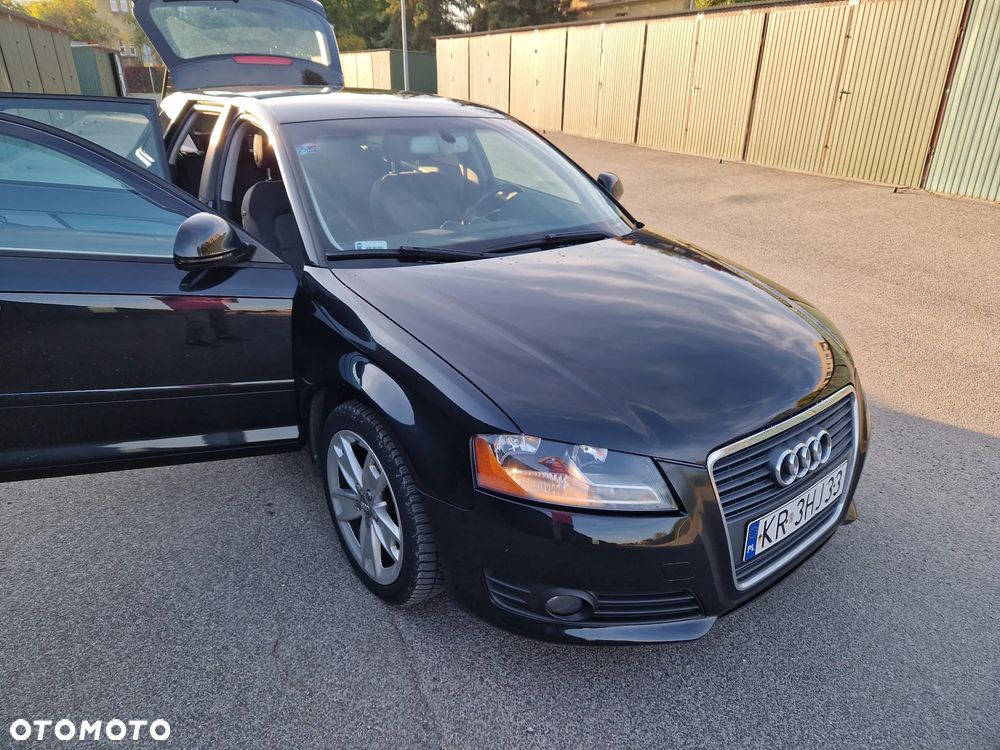Audi A3 Sportback - 18