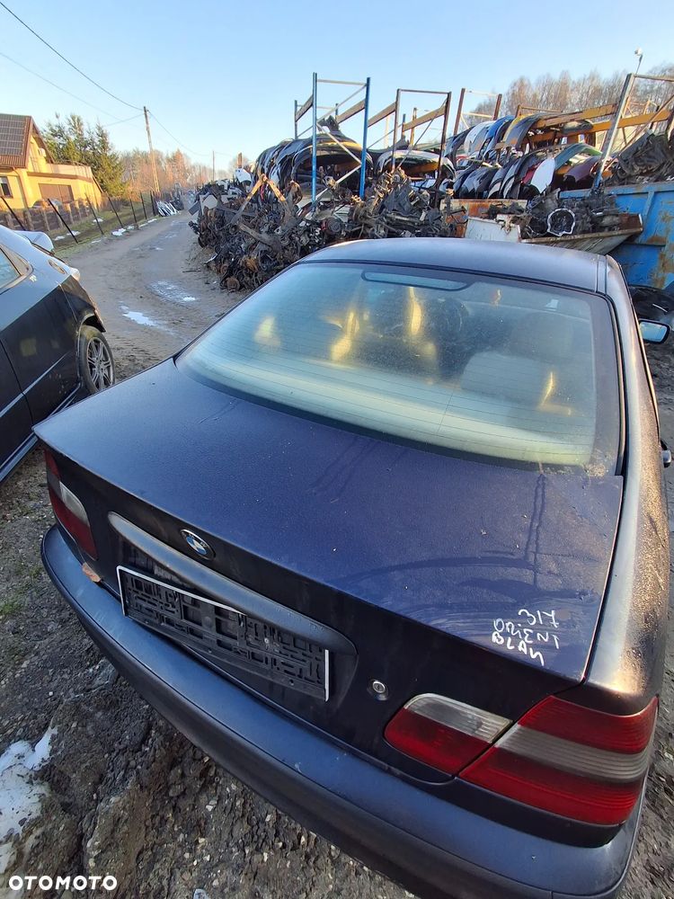 Bmw e46 sedan klapa bagaznika 317 - 3