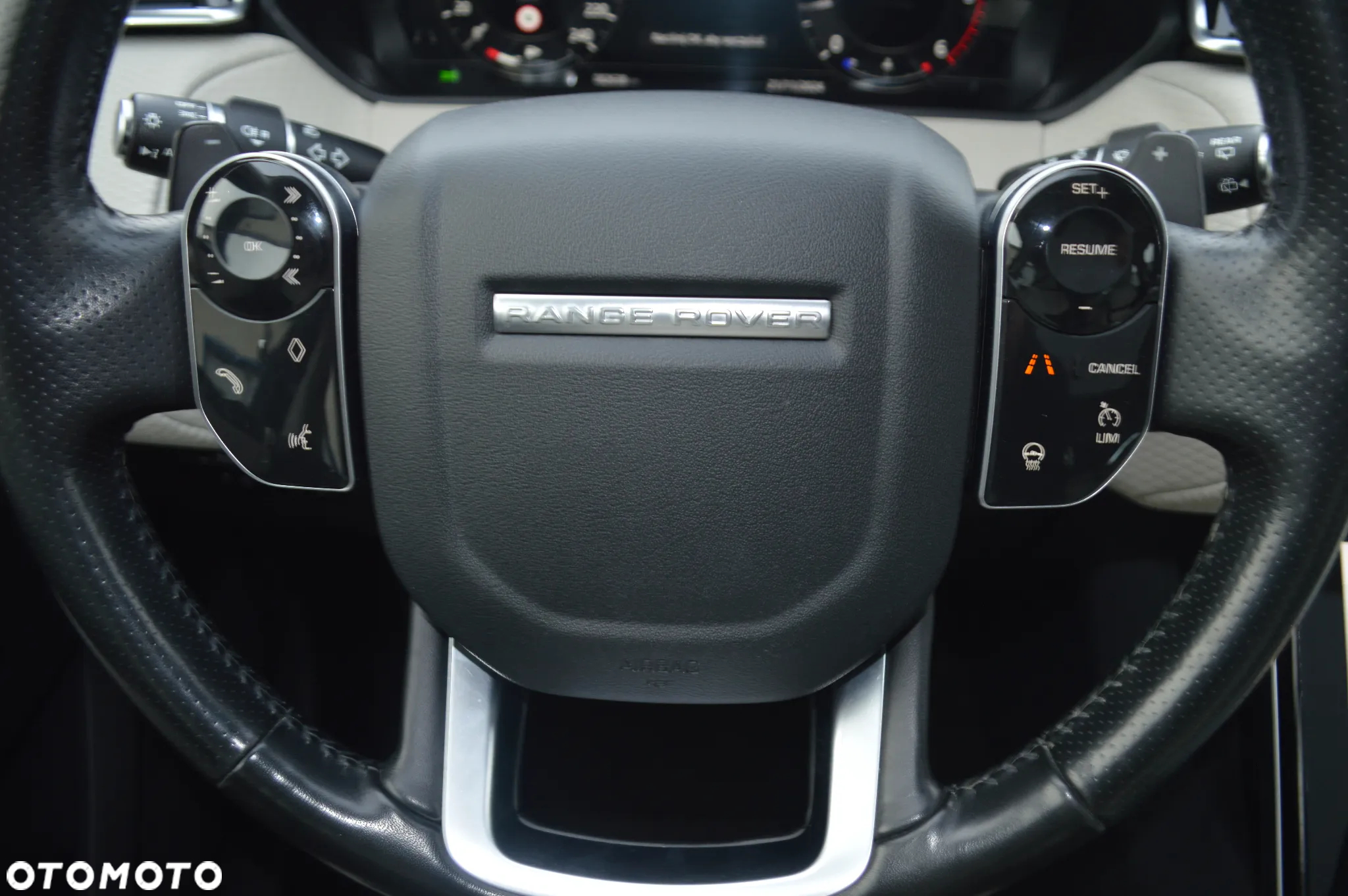 Land Rover Range Rover Velar 2.0 SD4 - 19