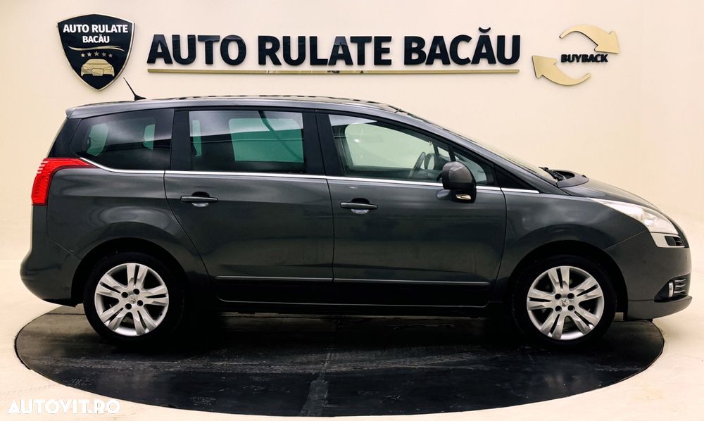 Peugeot 5008 155 THP Family Plus - 4