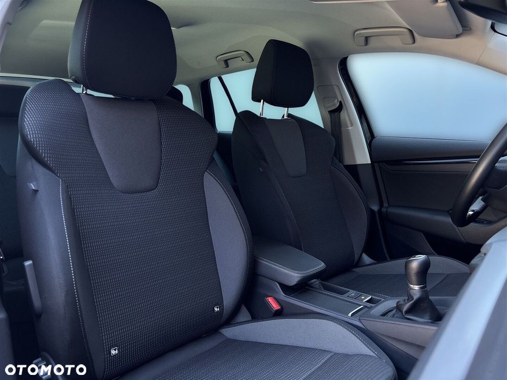 Skoda Octavia 1.5 TSI Selection - 32